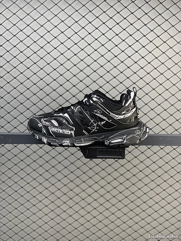 Balenciaga Black Logo Chunky Sneakers Featuring Padded Heel Tab