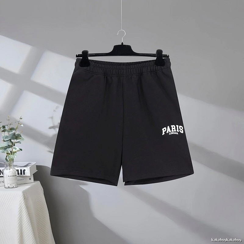 Balenciaga casual style black shorts