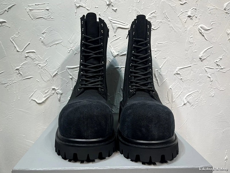 Black Combat Boot with Tall Black Lace-up Boot for Casual Outfits