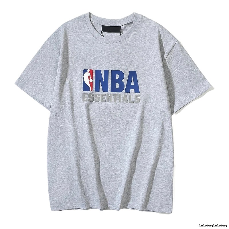 ESSENTIALS Sporty Grey T-shirt