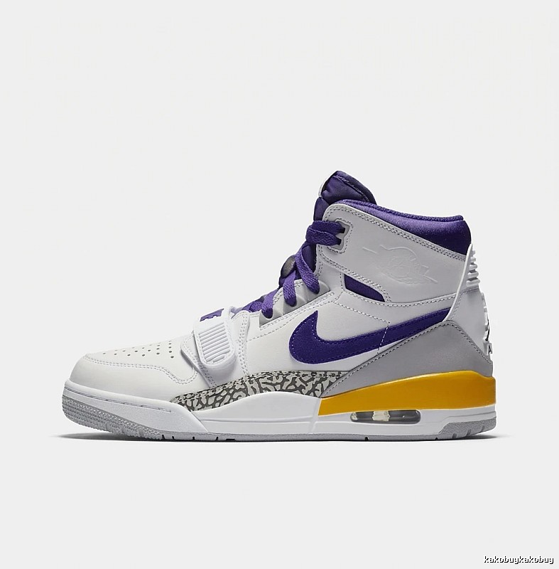 Jordan high-top retro style white and purple sports shoes