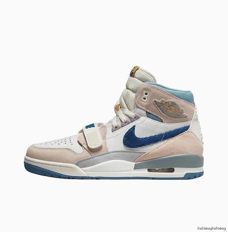 Jordan retro blue and white sports shoes