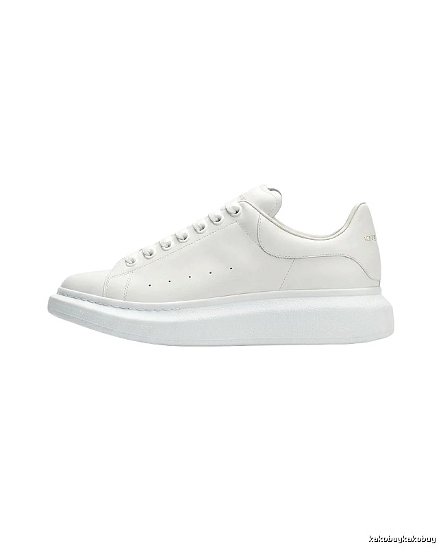 McQueen thick-soled casual small white shoes