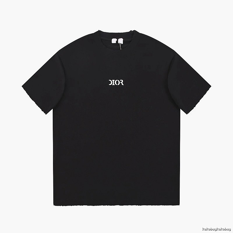 Minimalist Black Short-sleeve T-shirt with Dior Lettering