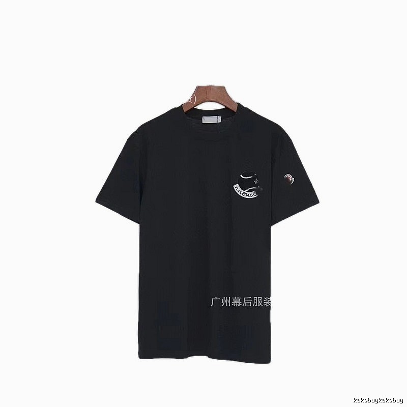 Moncler Embroidered Casual Black Short-sleeve T-shirt