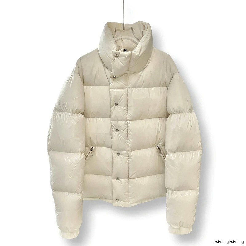 Moncler minimalist style off-white down jacket
