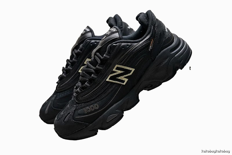 New Balance 1000 retro-style black shoes