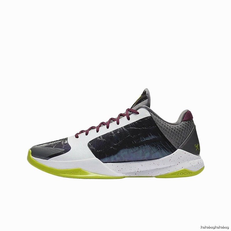 Nike basketball shoes in fashionable black and white.