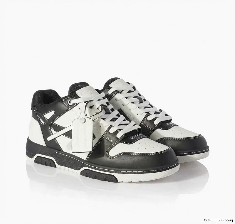 Off-White black and white spliced style board shoes