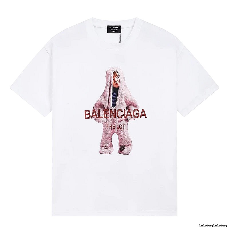 Parisian-style printed white T-shirt