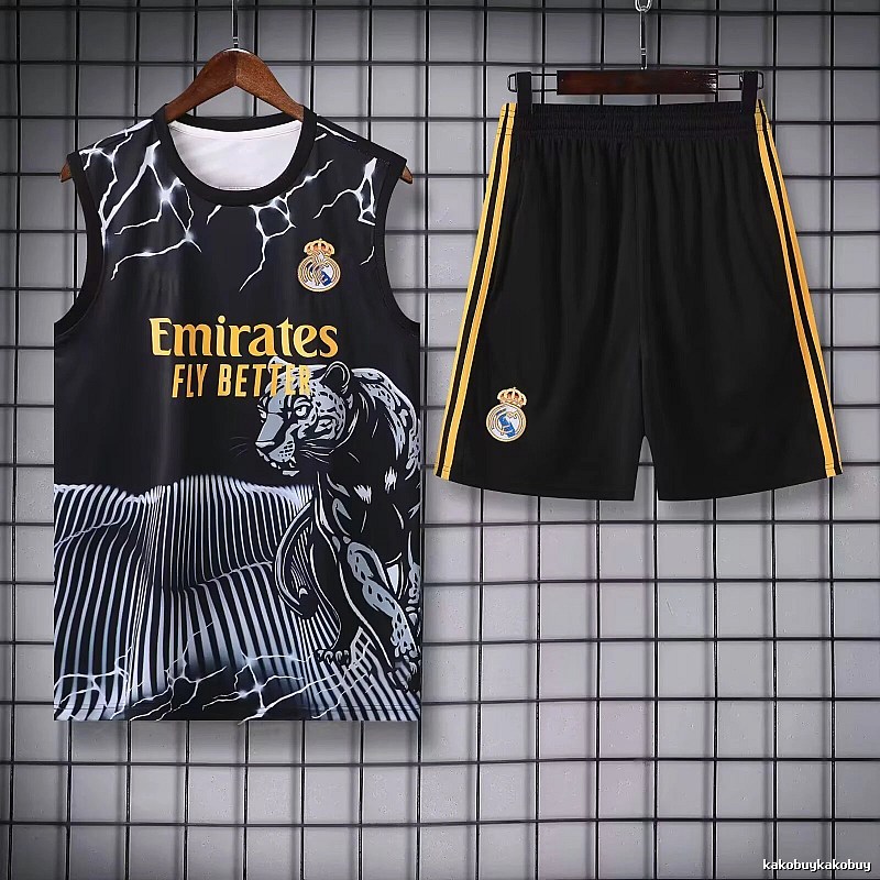 Real Madrid Travel Training jersey set Navy Sleeveless Top with Modern Look
