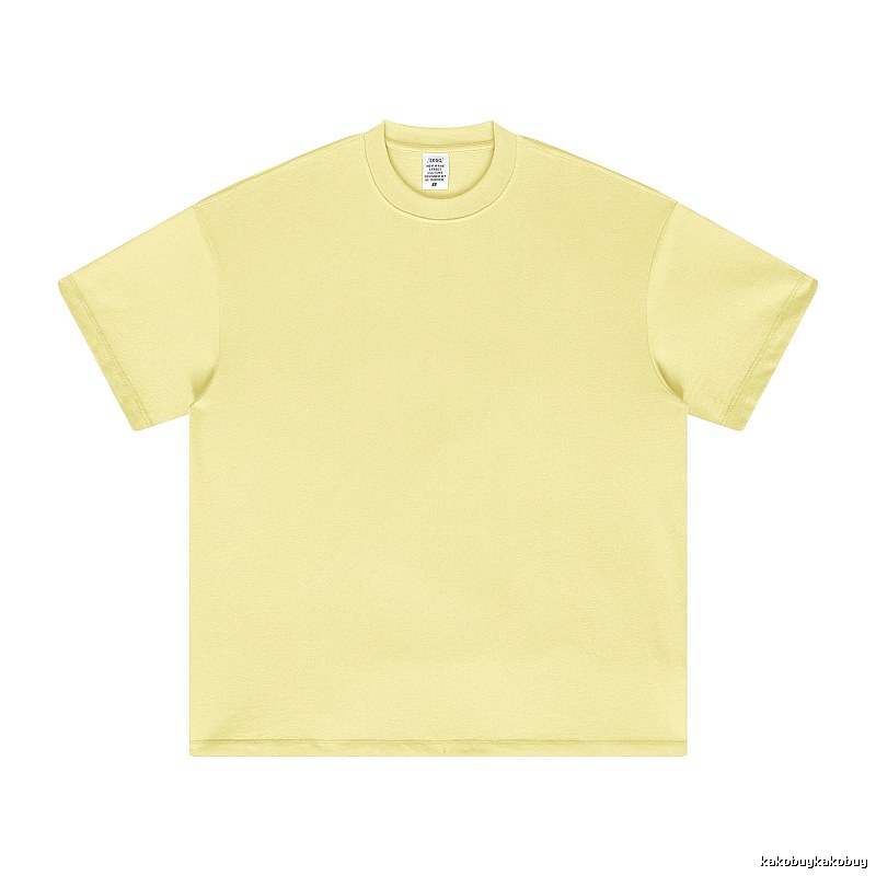 Relaxed Plain white T-shirt Minimal White Short with Designer-Inspired Detail