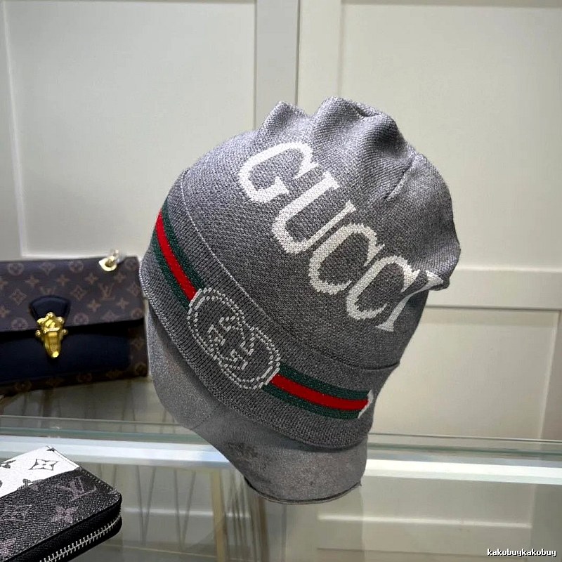 Ribbed Stripe Gucci Knit Beanie for Denim Pairing