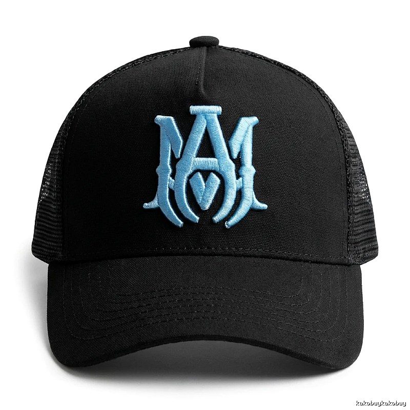The classic black baseball cap of AMIRI.